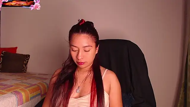 yes0225 online show from 10/13/25, 03:23