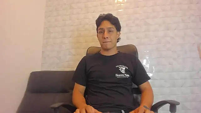 Stone grey1  online show from 03/16/25, 01:07