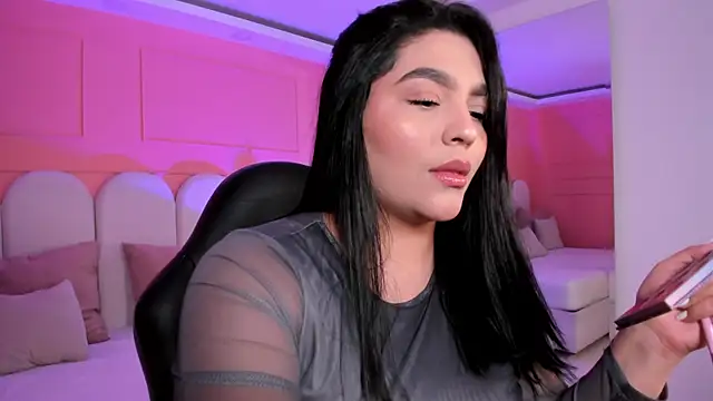 eva sainnt online show from 11/16/25, 01:44