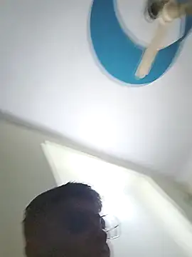 Snapshot of sutfvkii chatting on 09/23/25, 04:10 sutfvkii online show from 09/23/25, 04:10