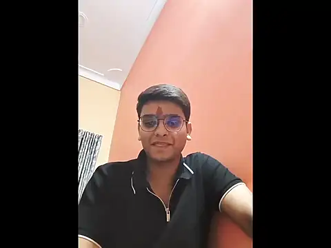 Snapshot of sutfvkii chatting on 10/18/25, 06:19 sutfvkii online show from 10/18/25, 06:19