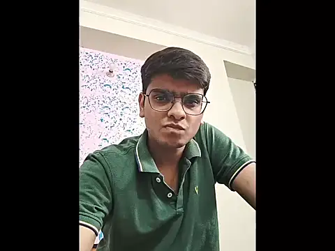 Snapshot of sutfvkii chatting on 04/11/26, 10:30 sutfvkii online show from 04/11/26, 10:30