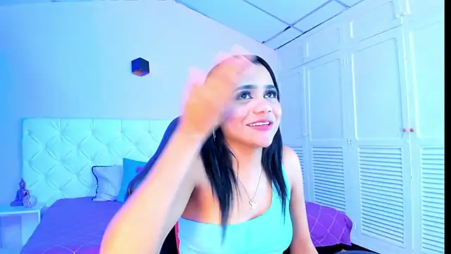 Snapshot of Zaira_Angel chatting on 12/16/25, 10:26 Zaira Angel online show from 12/16/25, 10:26