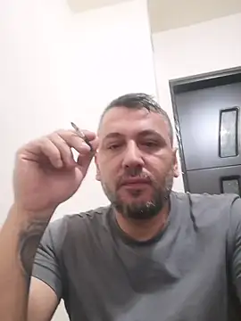 yourflowerpink online show from 11/27/25, 06:04