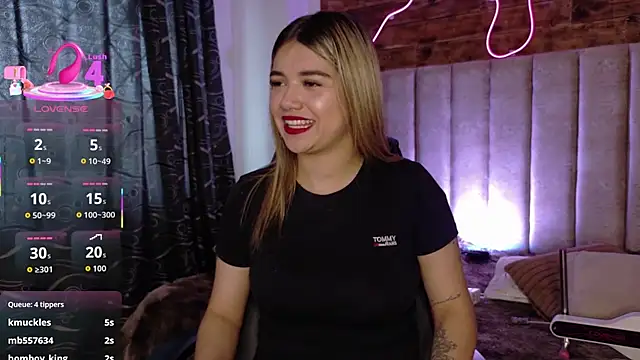 natasha  black online show from 11/24/25, 07:35