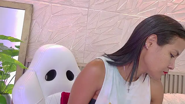 Gaviluc  online show from 04/20/26, 12:41