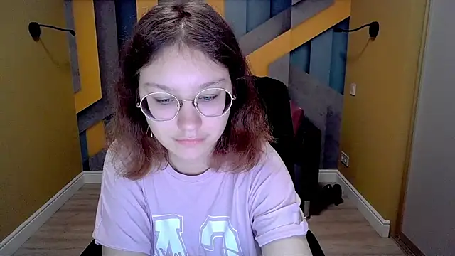 AngelinaLow online show from 03/15/25, 09:41