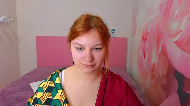 AngelinaLow online show from 04/07/26, 11:32