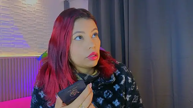 TiffanyWalk online show from 09/27/25, 11:15