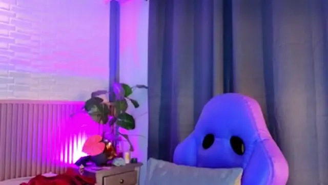 TiffanyWalk online show from 01/07/26, 11:45