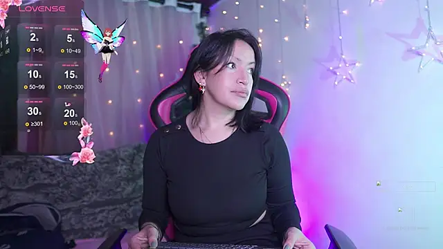 Madison Mayer online show from 12/01/25, 12:32