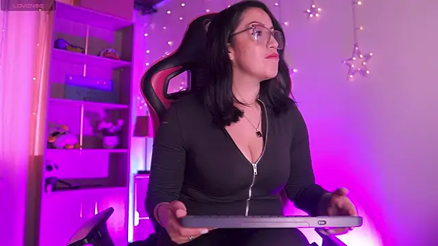 Madison Mayer online show from 03/10/26, 12:54