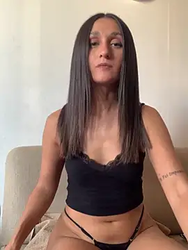 luci brecman online show from 04/12/26, 09:31