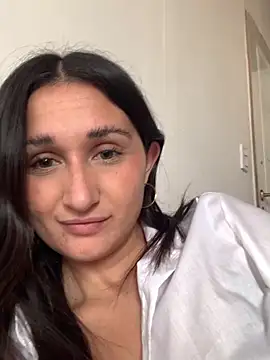 luci brecman online show from 06/14/26, 04:09