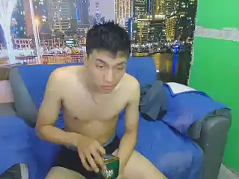 Snapshot of dario_ventura0 chatting on 03/16/25, 01:17 dario ventura0 online show from 03/16/25, 01:17