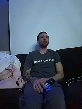 Stillhard8925 online show from 11/05/25, 06:46