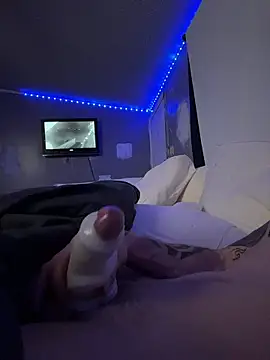 Stillhard8925 online show from 01/18/26, 09:02