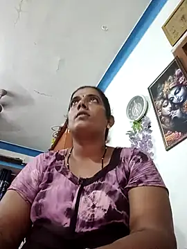 kissmetha online show from 09/22/25, 11:45