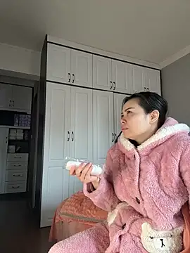 aa520uv online show from 01/07/26, 12:46