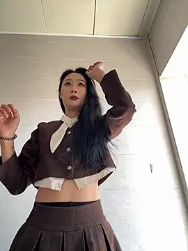 linger-23 online show from 03/14/26, 05:35