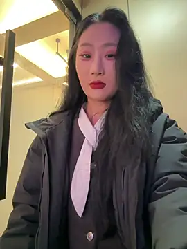 linger-23 online show from 03/23/26, 05:22