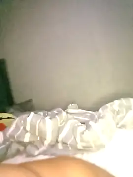 Snapshot of HerPleasure2025 chatting on 09/17/25, 07:21 HerPleasure2025 online show from 09/17/25, 07:21