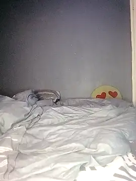 Snapshot of HerPleasure2025 chatting on 10/07/25, 05:04 HerPleasure2025 online show from 10/07/25, 05:04