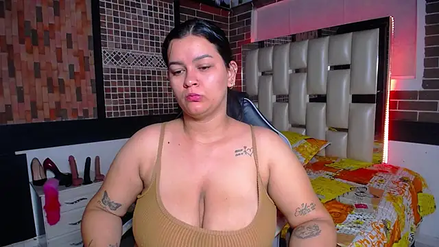 kriss sweetboobs10 online show from 09/14/25, 10:58