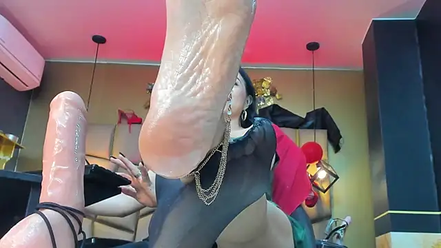 Kendraa Hot online show from 03/06/26, 12:29