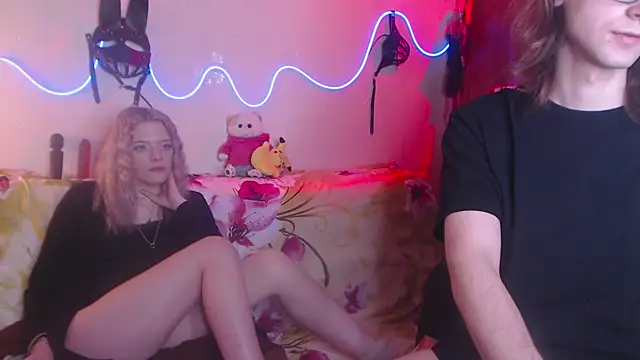 Your Horny Friends online show from 03/15/25, 05:26