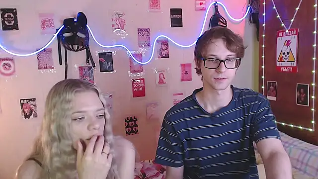 Your Horny Friends online show from 09/19/25, 11:33