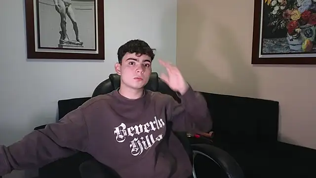 lukeboyce33 online show from 05/29/26, 01:36