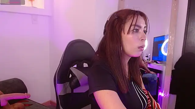 Snapshot of dayancarolina_ chatting on 09/16/25, 03:46 dayancarolina online show from 09/16/25, 03:46