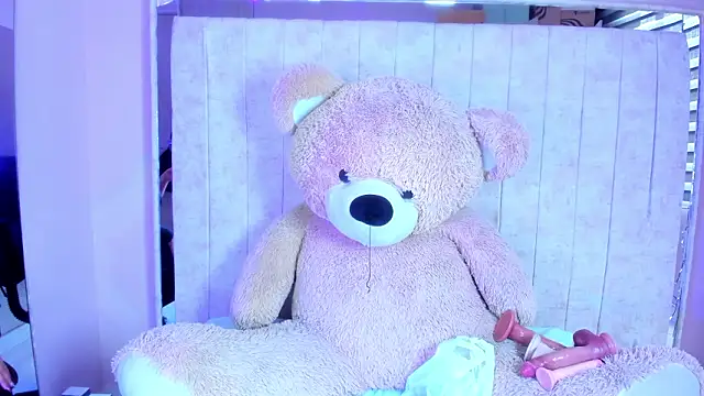 Alice 26  online show from 02/23/26, 02:14