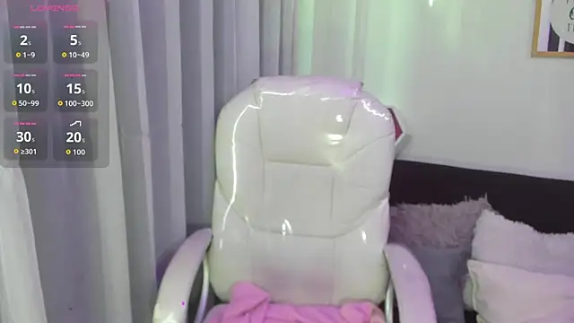 Pretty Johnson  online show from 03/03/26, 01:06