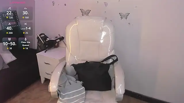 Pretty Johnson  online show from 04/07/26, 11:32