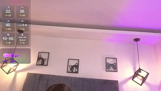 Pretty Johnson  online show from 05/11/26, 01:28