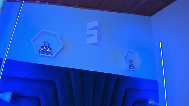 alice kingsley  online show from 01/13/26, 02:44