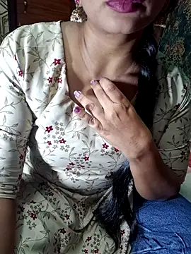 Snapshot of Shalini_telugu09 chatting on 09/26/25, 02:43 Shalini telugu09 online show from 09/26/25, 02:43