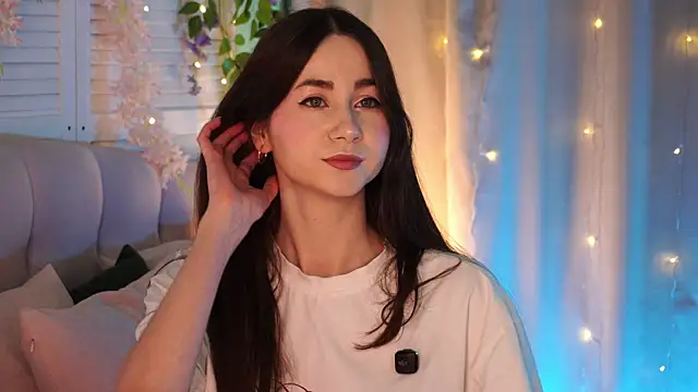 EvaMossi online show from 04/20/26, 05:32