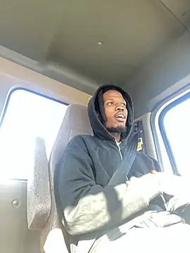 Sir-Tucker online show from 03/21/25, 07:46