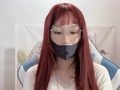 yen1212 online show from 11/19/25, 02:11