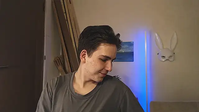 Snapshot of Eric_ether chatting on 03/16/25, 08:32 Eric ether online show from 03/16/25, 08:32