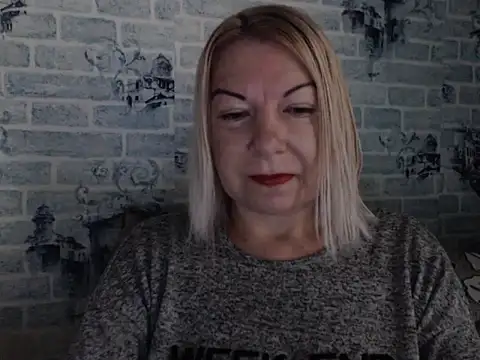 Lillia Ray online show from 10/02/25, 06:31