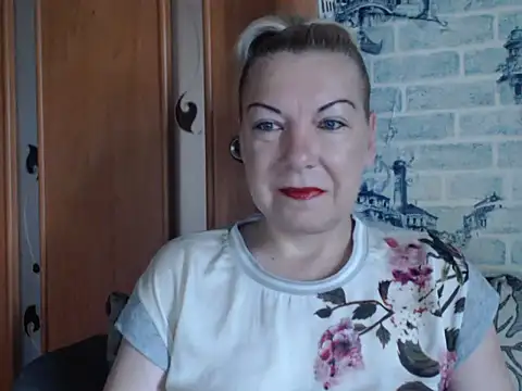 Lillia Ray online show from 06/01/26, 06:04