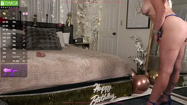 LoveMoScarlett online show from 10/16/25, 11:33