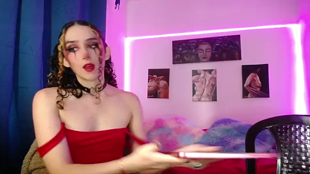 TwinFlamesX online show from 10/04/25, 06:39