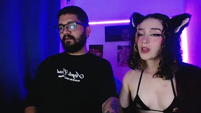 TwinFlamesX online show from 10/27/25, 02:54