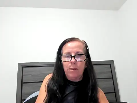 peachgoddess online show from 09/10/25, 02:33