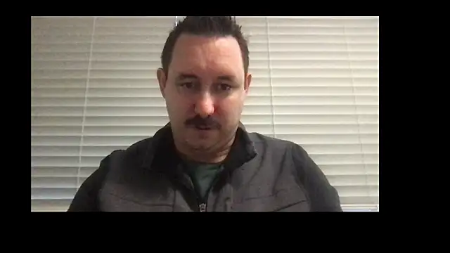 Snapshot of danejackson2025 chatting on 12/18/25, 05:19 danejackson2025 online show from 12/18/25, 05:19